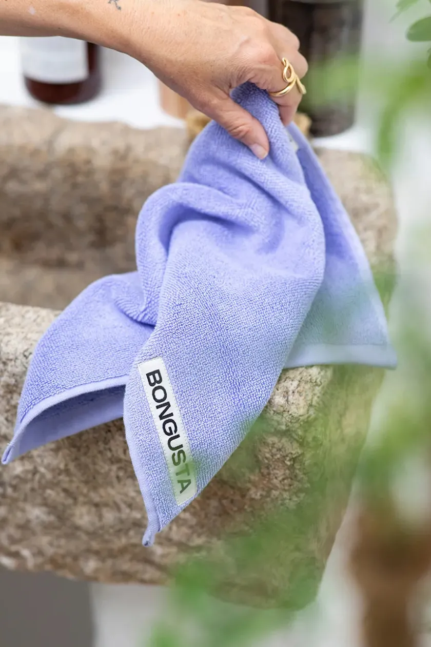 Bongusta Naram towel - Soft Fuchsia fra> Badeværelsestekstiler