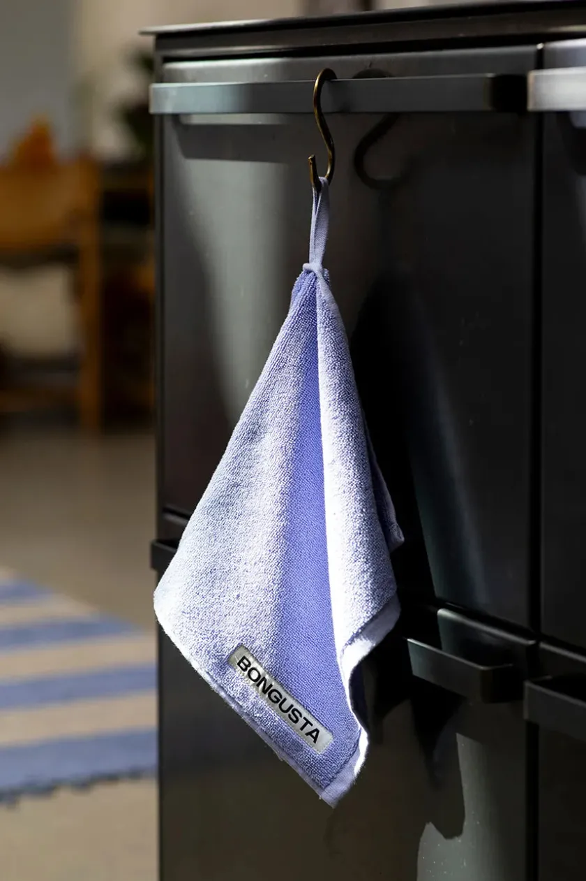 Bongusta Naram towel - Soft Fuchsia fra> Badeværelsestekstiler