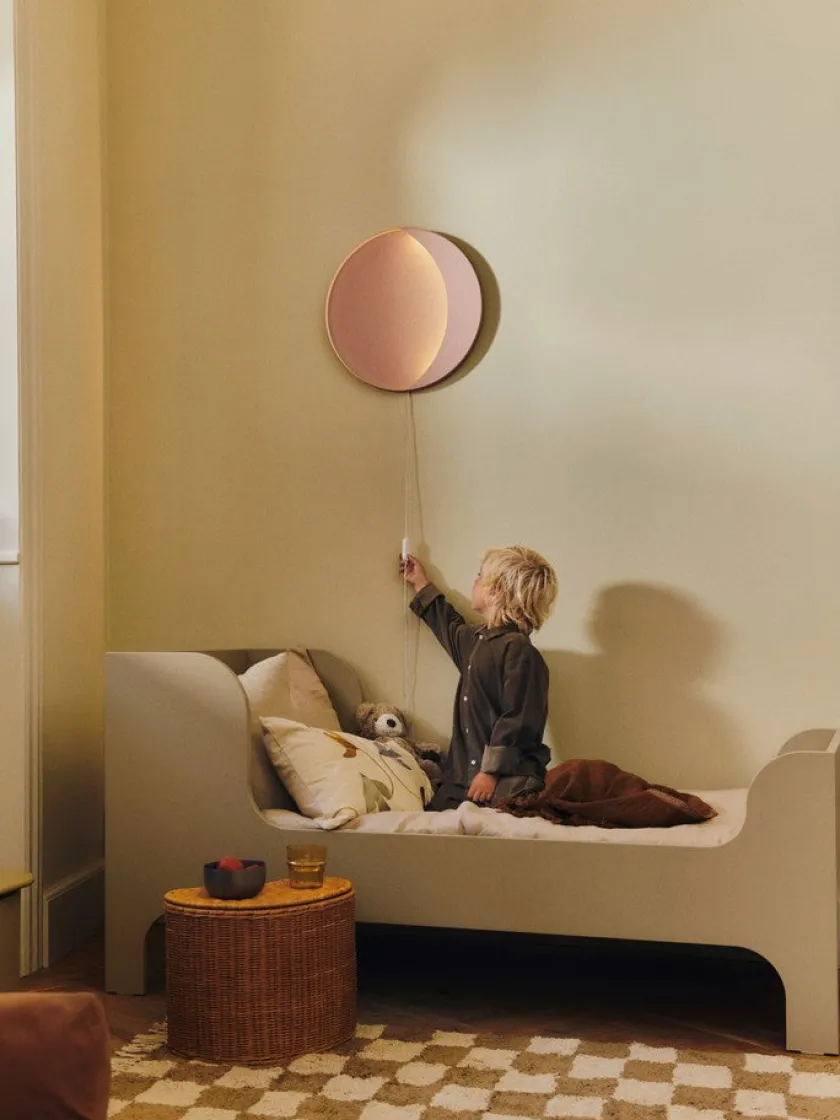 Ferm Living Neba væglampe fra> Væglamper|Spots