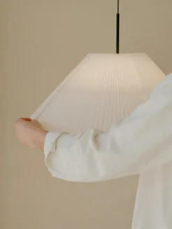 New Works Nebra Pendant Lamp Large fra><noscript><img width=