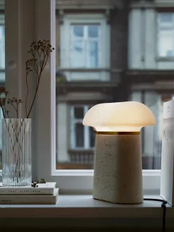 Woud Nova Table Lamp, walnut fra><noscript><img width=