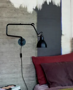 Lampe Gras Nr. 303 væglampe fra><noscript><img width=