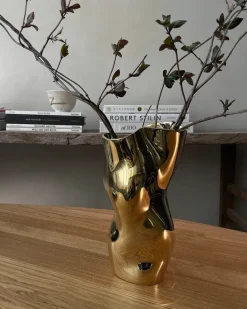 Hein Studio Ostrea 25 Vase, gold fra> Vaser
