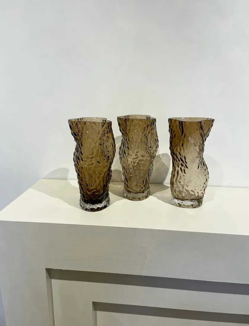 Hein Studio Ostrea Vase, amber fra> Vaser