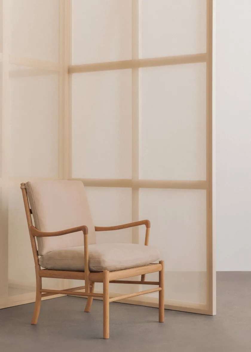 Carl Hansen & Søn OW149 Colonial lænestol, eg olie, Terra-læder af Ole Wanscher> Loungestole|Lænestole