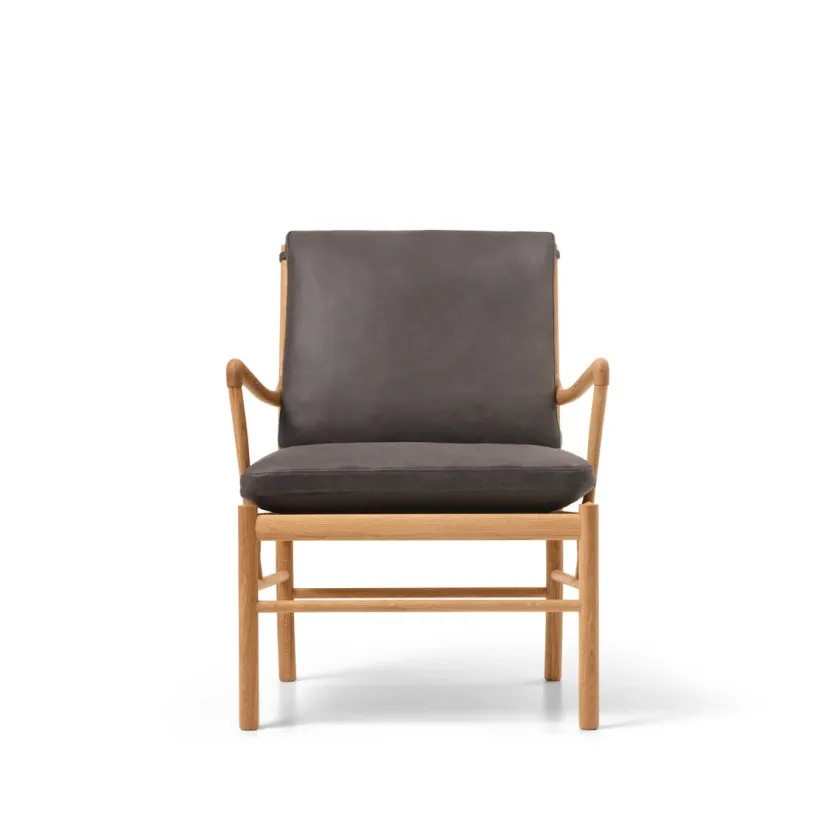 Carl Hansen & Søn OW149 Colonial lænestol, eg olie, Terra-læder af Ole Wanscher> Loungestole|Lænestole