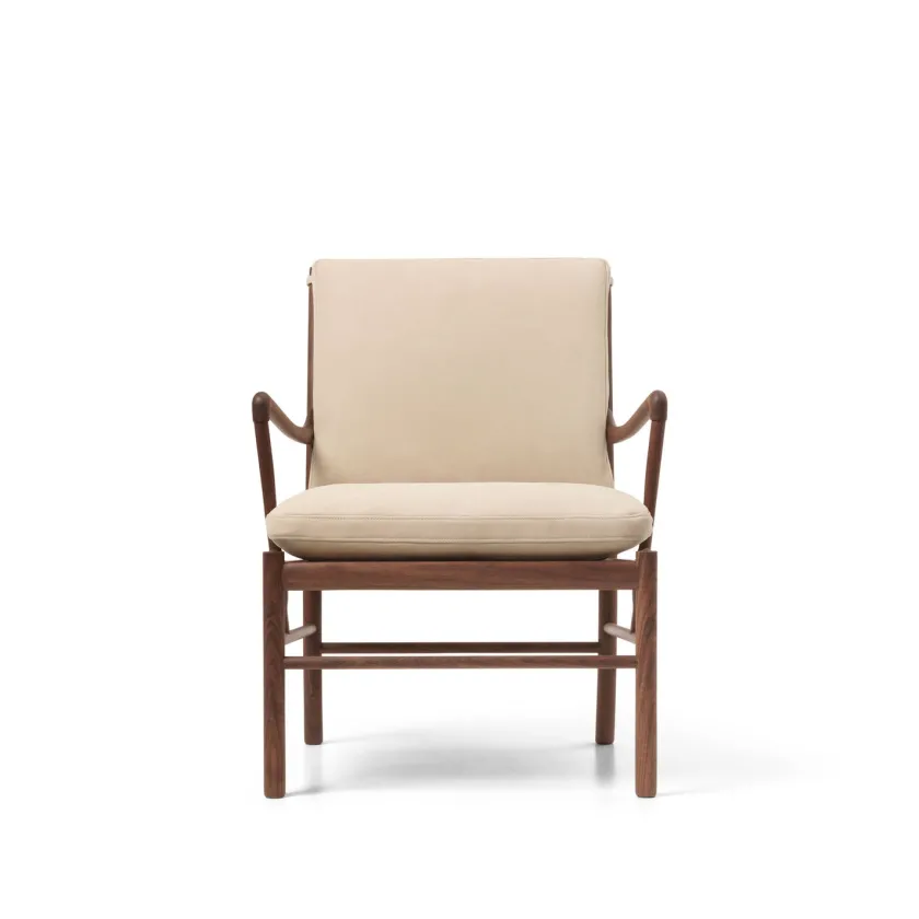 Carl Hansen & Søn OW149 Colonial lænestol, valnød olie, Terra-læder af Ole Wanscher> Loungestole|Lænestole