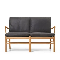 Carl Hansen & Søn OW149-2 Colonial sofa eg olie, Terra-læder af Ole Wanscher><noscript><img width=