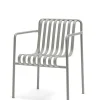 HAY Palissade Dining Armchair, sky grey fra> Havestole