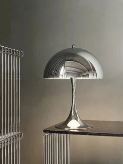 Louis Poulsen Panthella 250 bordlampe, messing af Verner Panton><noscript><img width=