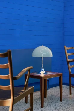 Louis Poulsen Panthella 250 bordlampe, opal af Verner Panton><noscript><img width=