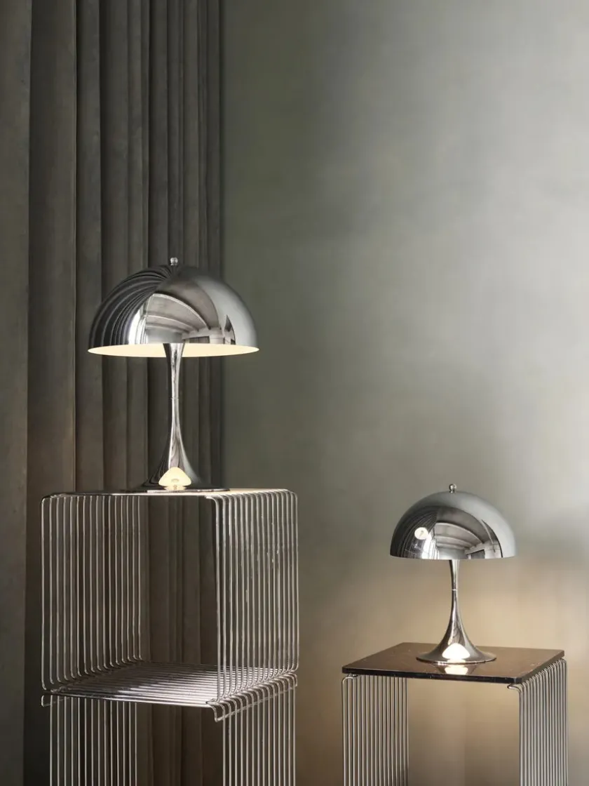 Louis Poulsen Panthella 250 Bordlampe, pale rose opal af Verner Panton> Spots