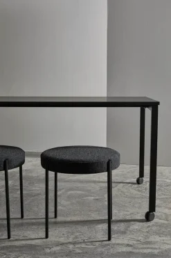 Verpan Panton Move spisebord, Black af Verner Panton><noscript><img width=
