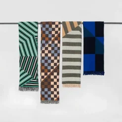 raawii Patch Plaid, blue/green/navy fra><noscript><img width=