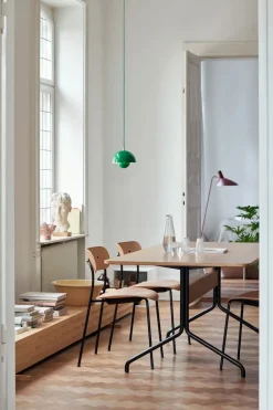 &Tradition Pavilion Bord AV24 fra> Spiseborde
