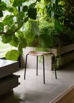 &Tradition Pavilion Stool AV36 fra><noscript><img width=