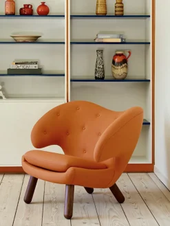 House of Finn Juhl Pelikan stol, eg olie af Finn Juhl><noscript><img width=