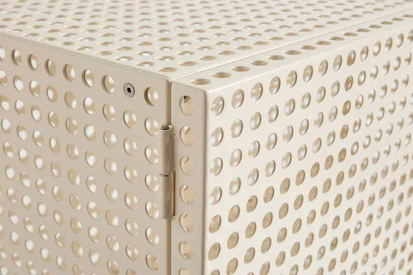HAY Perforated Cabinet Floor, Medium fra> Skænke