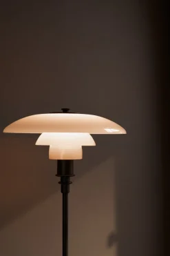 Louis Poulsen PH 3/2 Bordlampe, Aged Brass fra><noscript><img width=