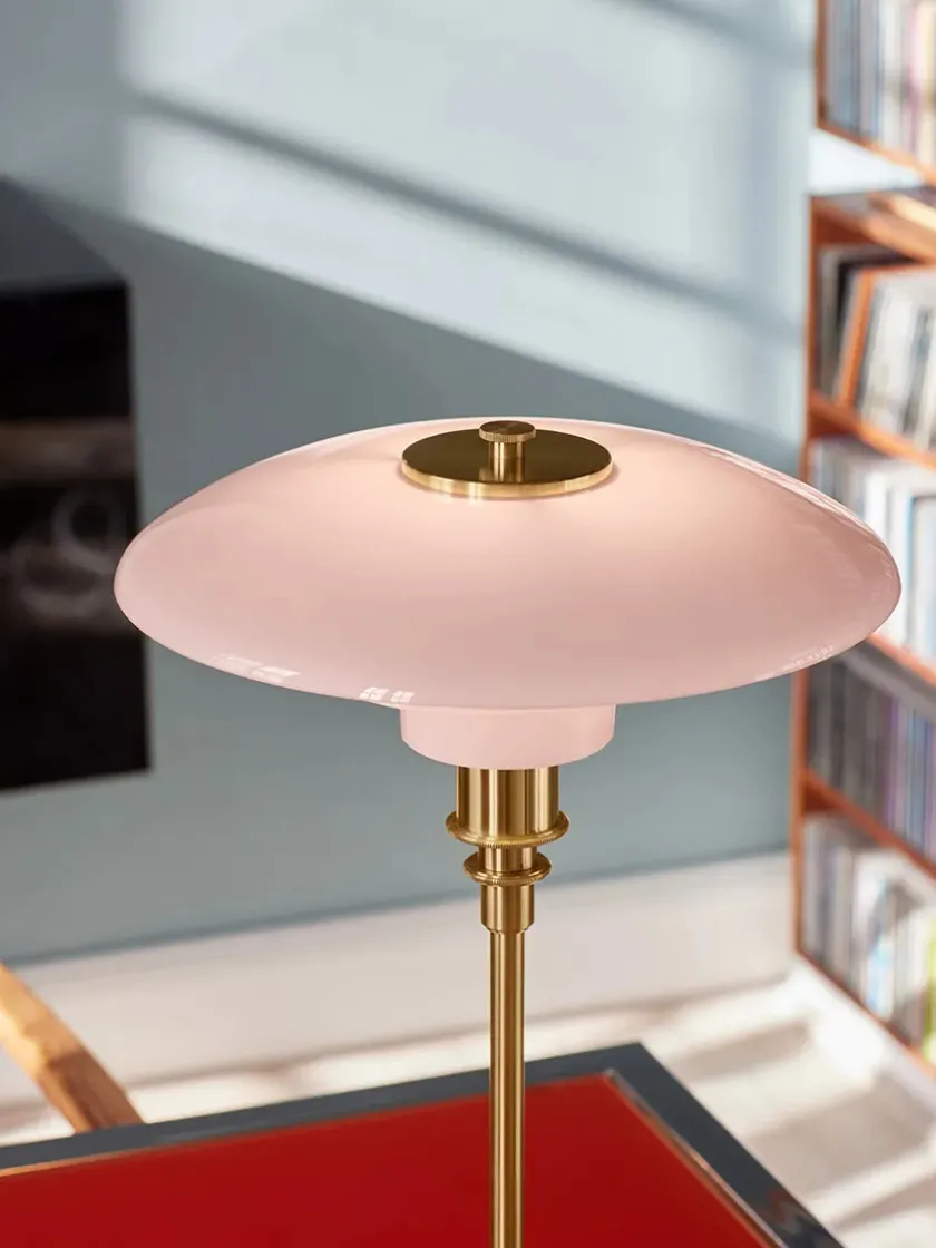 Louis Poulsen PH 3/2 Bordlampe, Aged Brass fra> Spots