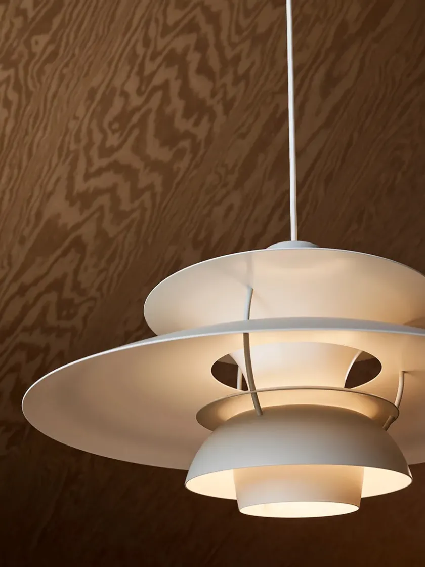Louis Poulsen PH 5 Pendant, Monochrome Dusty Indigo af Poul Henningsen> Pendler|Spots