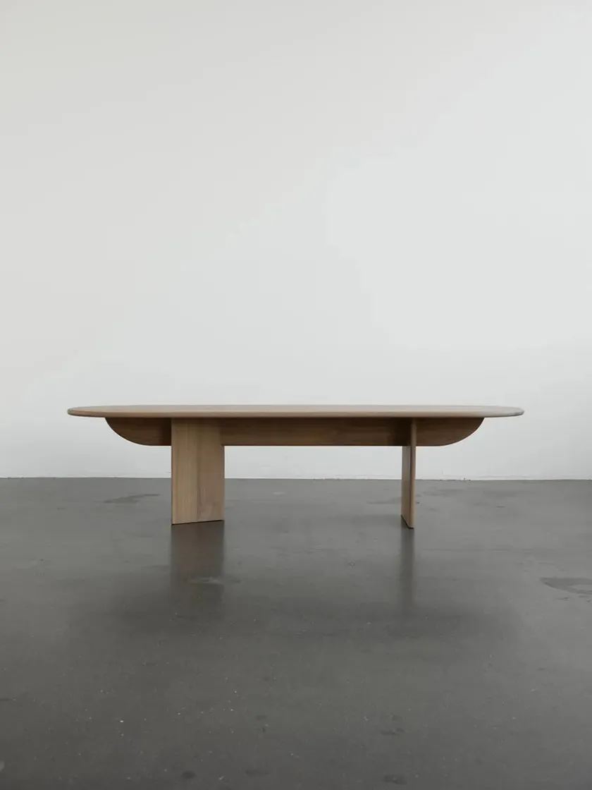 Louise Roe Pillabout Dining Table, 300x100 cm fra> Spiseborde