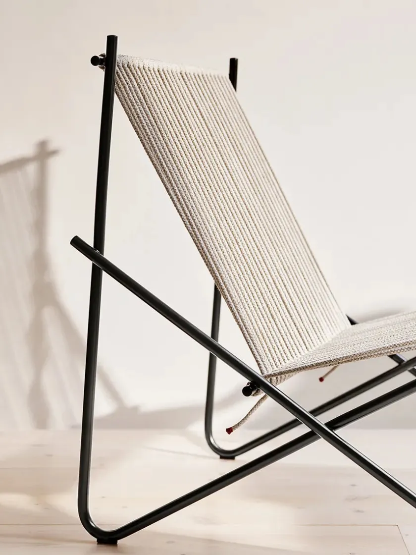 Fritz Hansen PK4 Loungestol i sort, stålstel af Poul Kjærholm> Loungestole|Lænestole