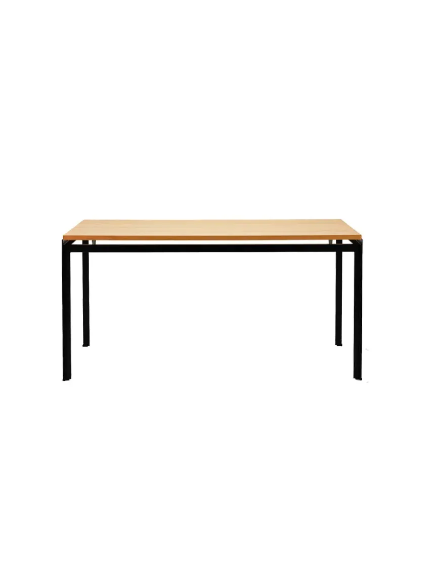 Carl Hansen & Søn PK52A Elevbord fra> Skriveborde