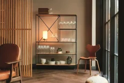Fritz Hansen Planner Reol MC520 fra> Reoler