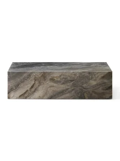 Audo Copenhagen Plinth Low, grey galaxy marble fra> Sofaborde