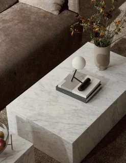 Audo Copenhagen Plinth Low Grey Kendzo marmor fra><noscript><img width=