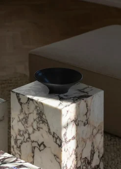 Audo Copenhagen Plinth Tall White Carrara marmor fra><noscript><img width=