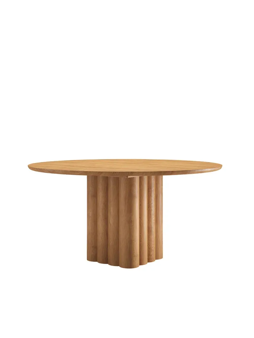 DK3 Plush Table Round fra> Spiseborde