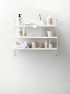 String Furniture Pocket Metal Reol fra String><noscript><img width=
