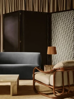 GUBI Poltrona Tria Lounge Chair fra><noscript><img width=