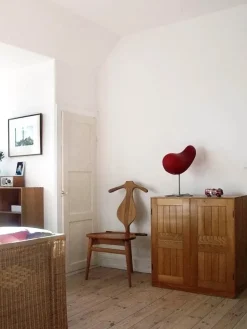 PP Møbler PP250 Jakkens Hvile af Hans J. Wegner><noscript><img width=