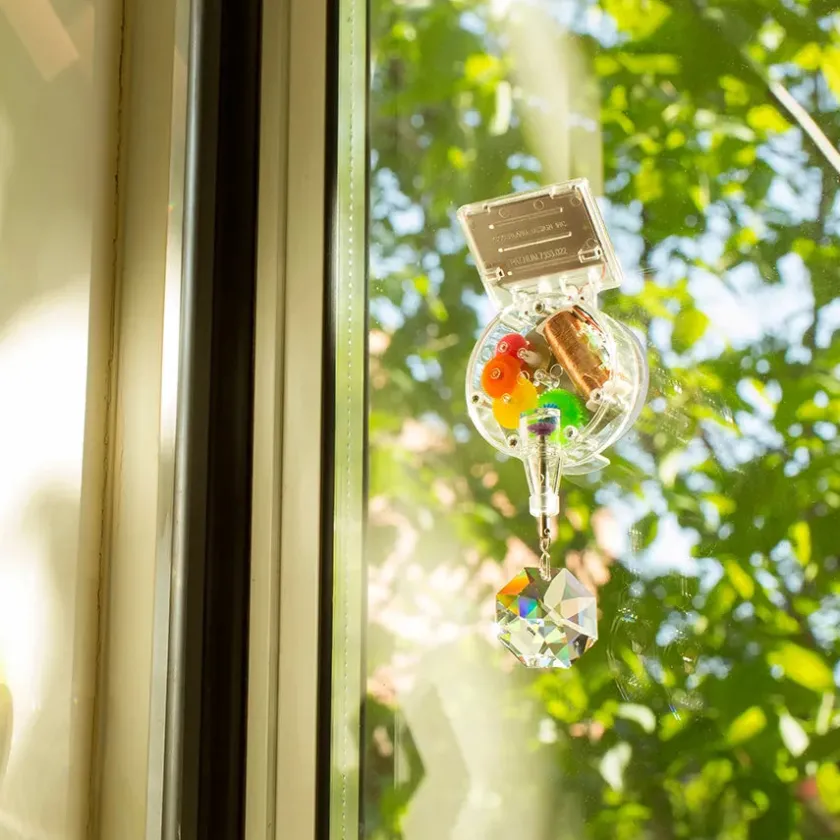 Kikkerland Rainbowmaker, hanging fra> Figurer