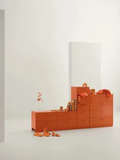 String Furniture Relief Kommode, lav fra String><noscript><img width=