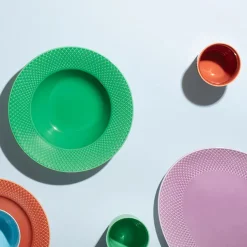 Lyngby Porcelæn Rhombe dyb tallerken, grøn Ø24,5 cm fra><noscript><img width=