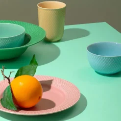 Lyngby Porcelæn Rhombe krus, rosa fra><noscript><img width=
