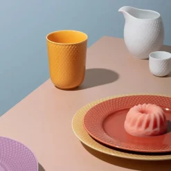 Lyngby Porcelæn Rhombe krus, rosa fra><noscript><img width=