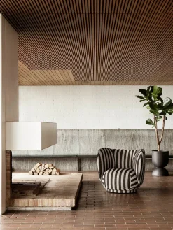 Ferm Living Rico Lounge Chair, bouclé i sand fra><noscript><img width=