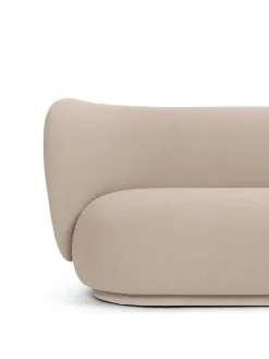 Ferm Living Rico Sofa 2 Grain, cashmere fra> Sofaer