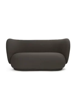 Ferm Living Rico Sofa 2 Grain, chocolate fra> Sofaer