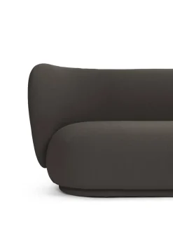 Ferm Living Rico Sofa 2, Utzon-Can Lis fra><noscript><img width=