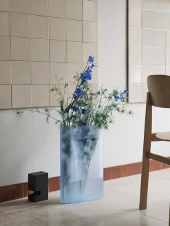 Muuto Ridge Vase, white frosted glass fra><noscript><img width=