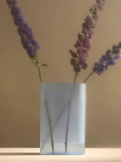 Muuto Ridge Vase, white frosted glass fra><noscript><img width=