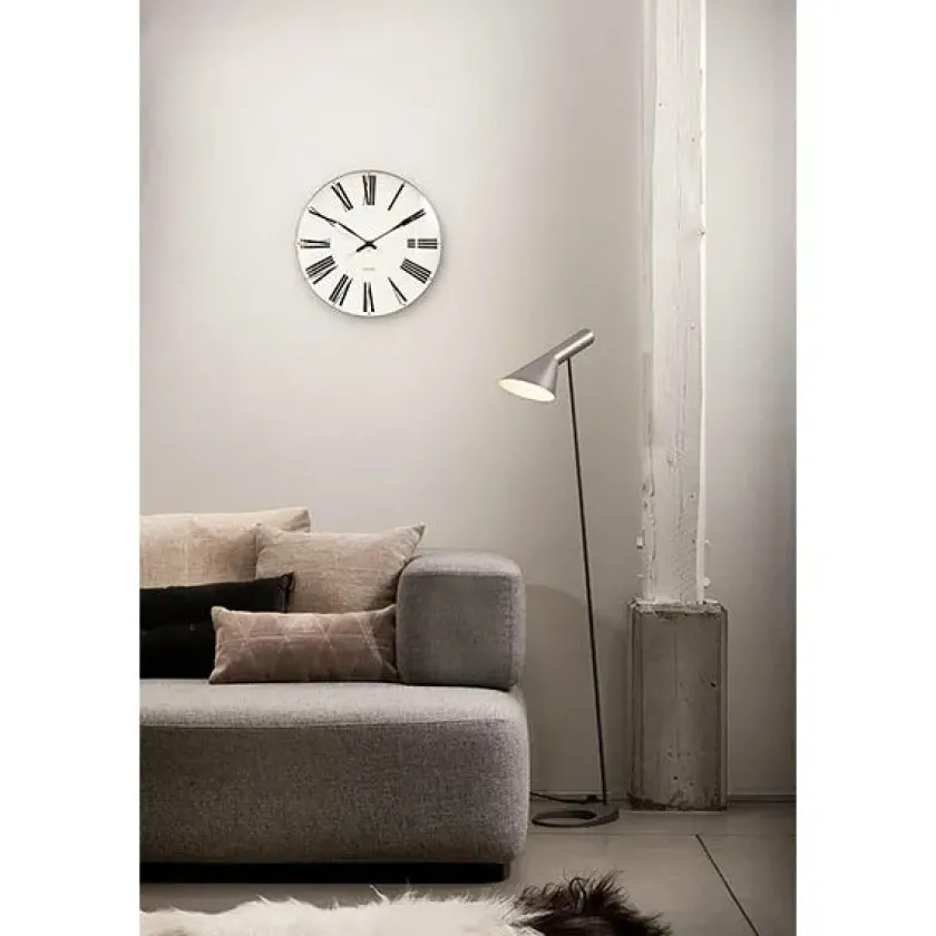 Arne Jacobsen Clocks Roman Vægur af Arne Jacobsen (Ø: 48)> Gaver Til Ham|Vægure