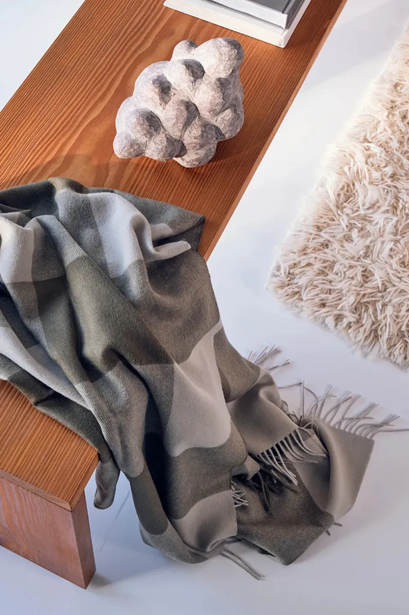 Silkeborg Uldspinderi Santa Fe Plaid, walnut brown fra> Puder Og Plaider
