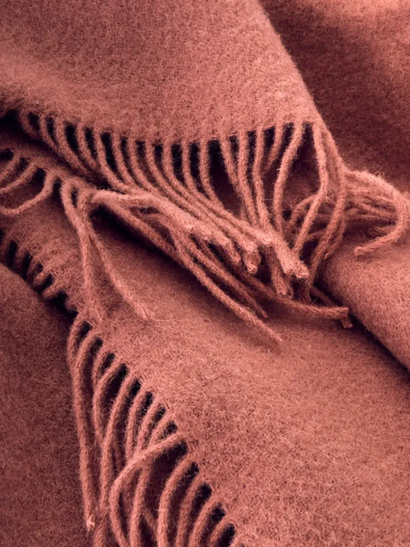 Silkeborg Uldspinderi Season Plaid, beetroot fra> Puder Og Plaider